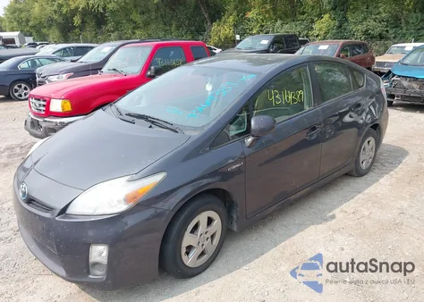 2011 Toyota Prius Three z USA, uszkodzony, nr VIN JTDKN3DUXB5335166